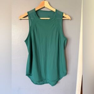 Two Lululemon Sculpt Tops Women's Sleeveless Green and Black